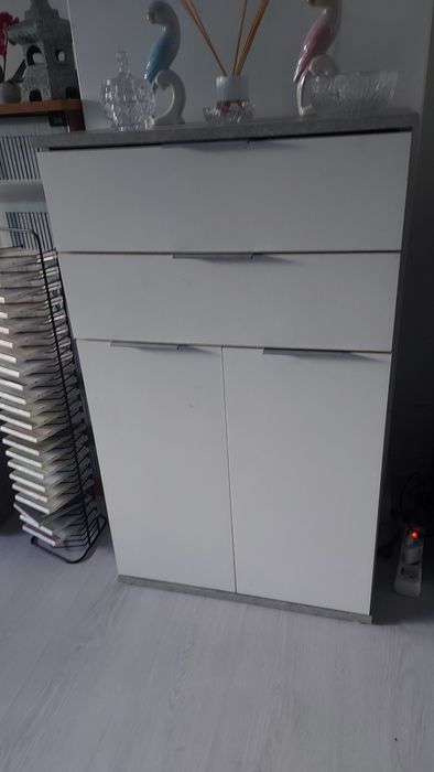 Móvel para várias utilidades