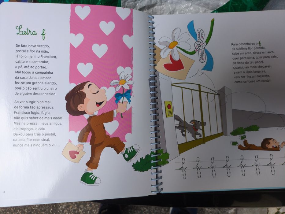 Alfabeto Mágico de Emília Gonçalves