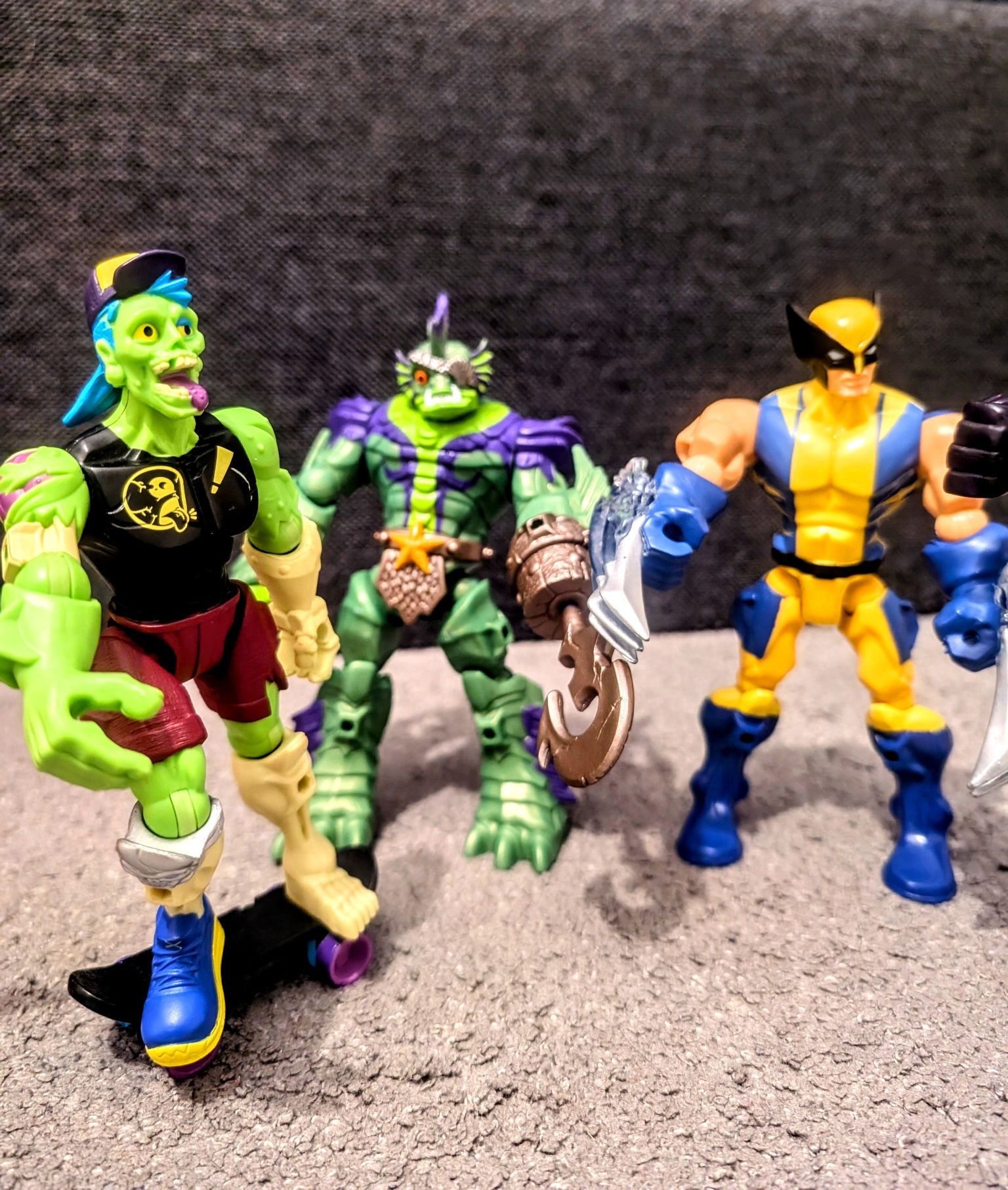 Figurki Monsters Hero Mashers Avengers super hero
Avengers Bend 
Fish