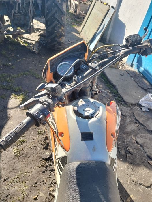 Продам кросовика 250кубіків