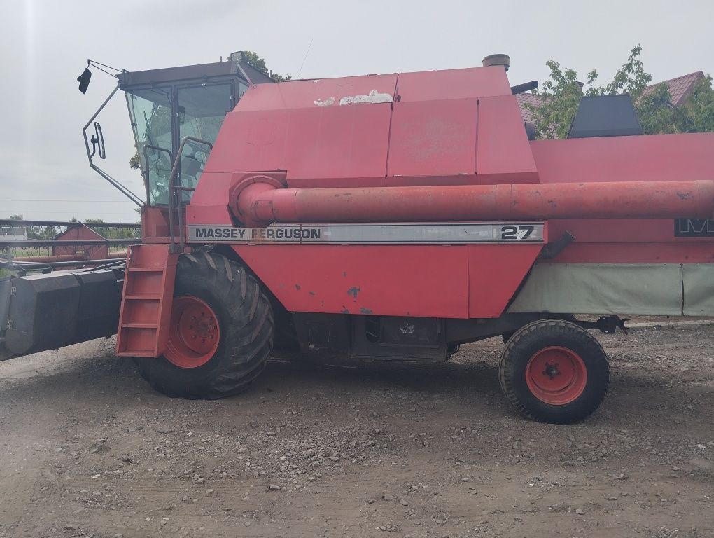 Massey Ferguson 27