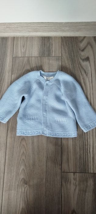 Sweterek dziewczęcy