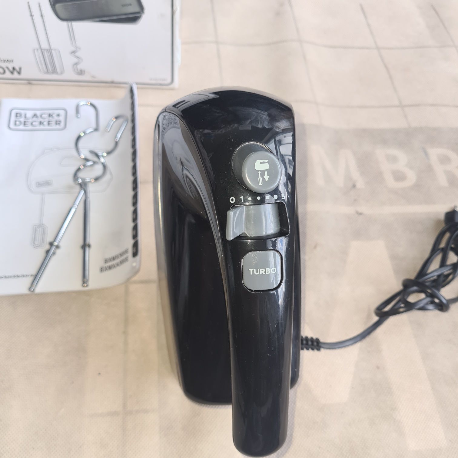 Міксер Black+Decker 500w