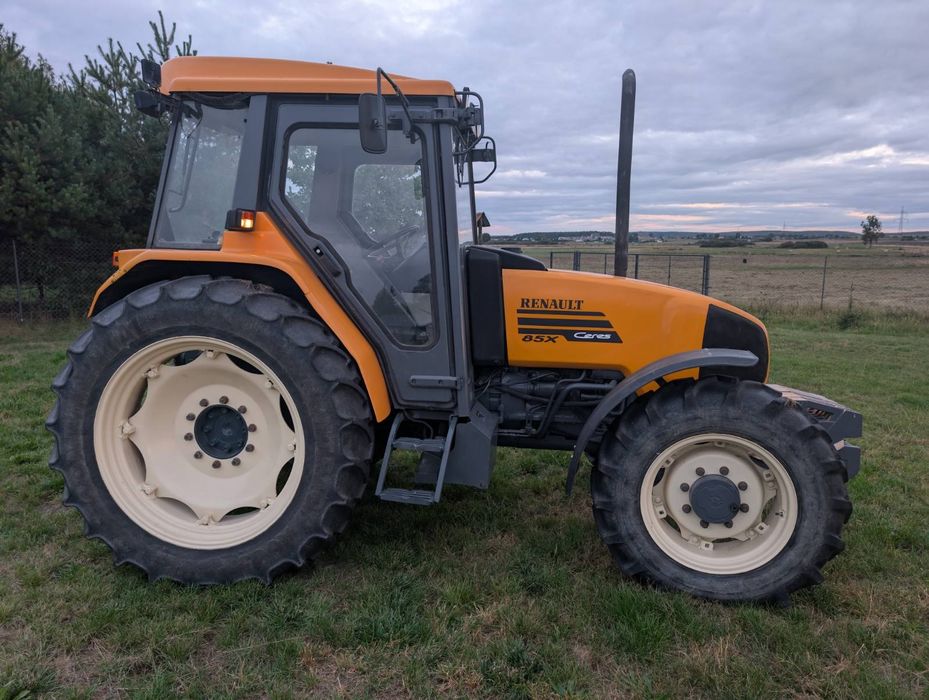 Ciągnik renault ceres 85x 1996r obciążniki zaczep John deere cergos