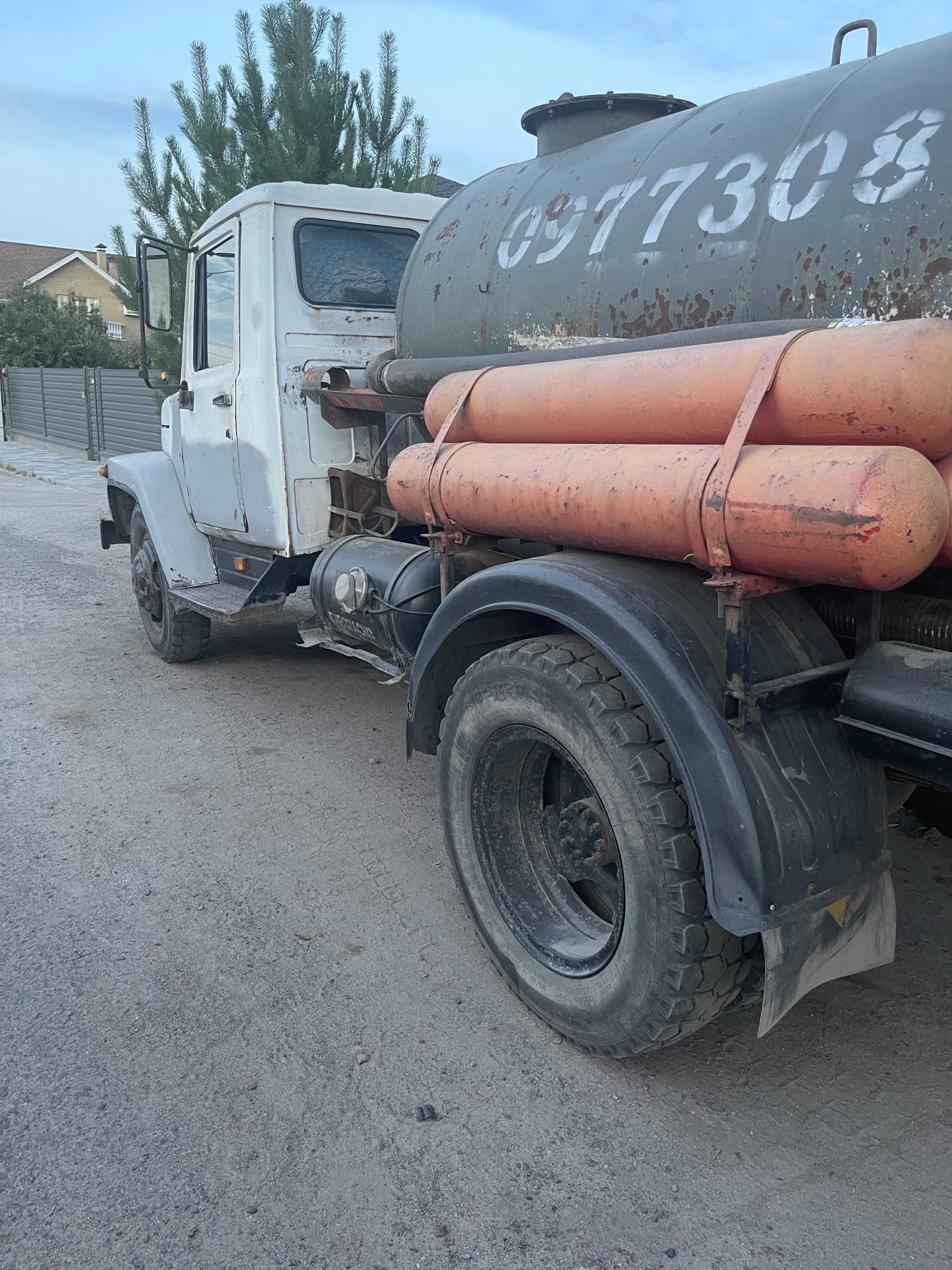 Асенізатор, цистерна асенізаційна ГАЗ 3307 2005 року