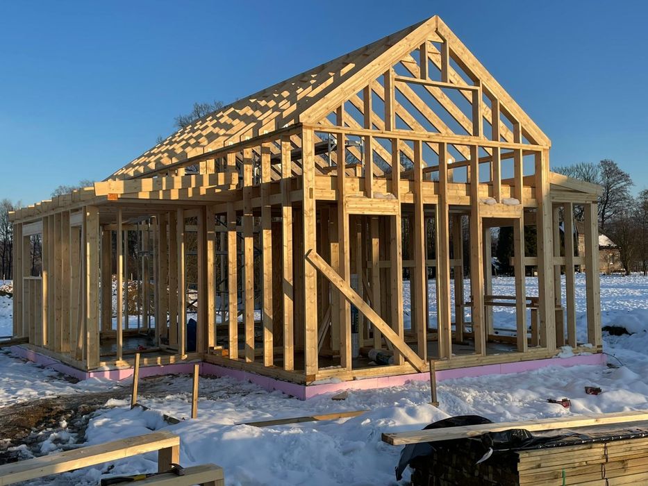 Drewniane wiaty samochodowe, zadaszenia, tarasy, altany z drewna KVH