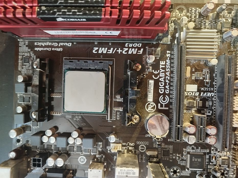 Комплект Fm2/Fm2+ AMD Athlon II x4 740 8GB ОЗУ