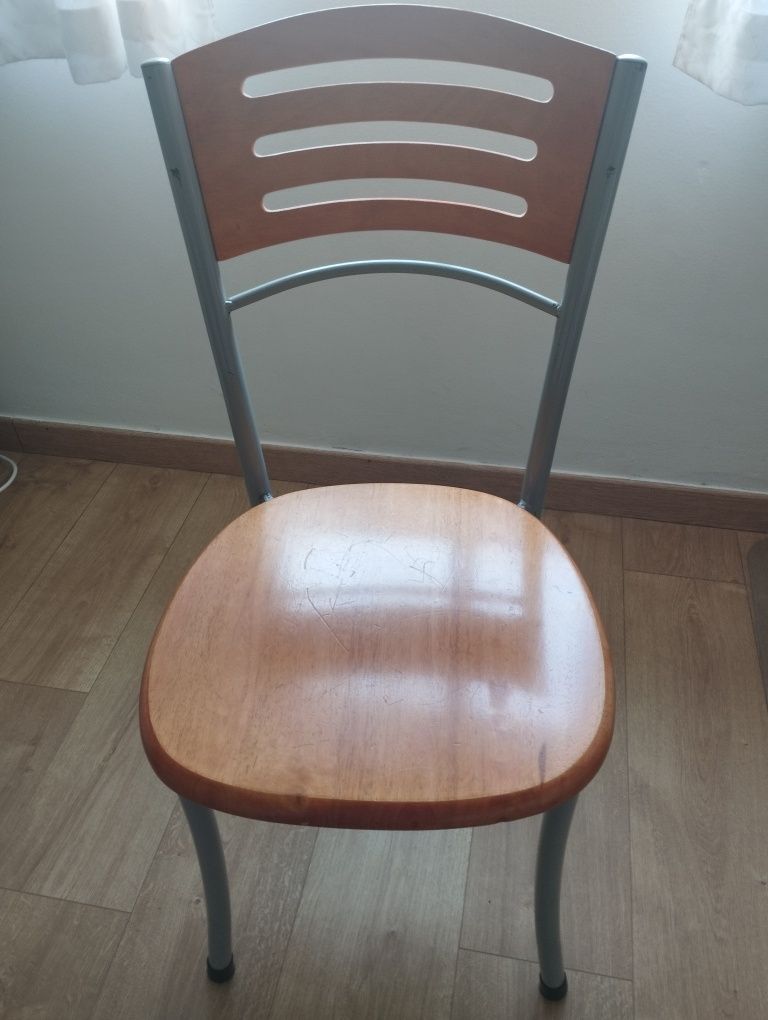 Cadeira de cozinha