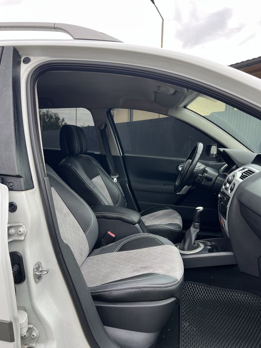 Рено Меган 2008 1.6 газ бенз