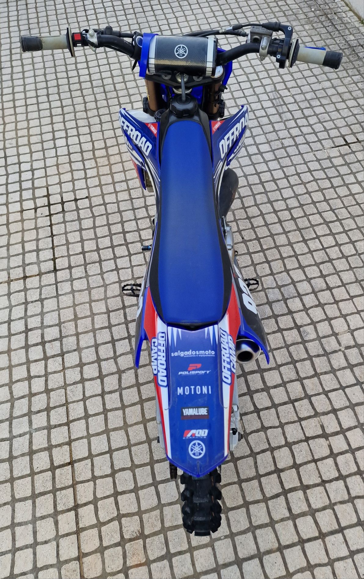 Yamaha YZ 65 em bom estado