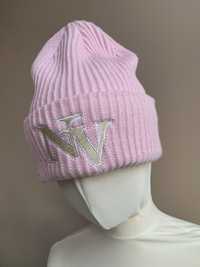 H&M ciepła różowa czapka z wyszywanym wzorem, nowa