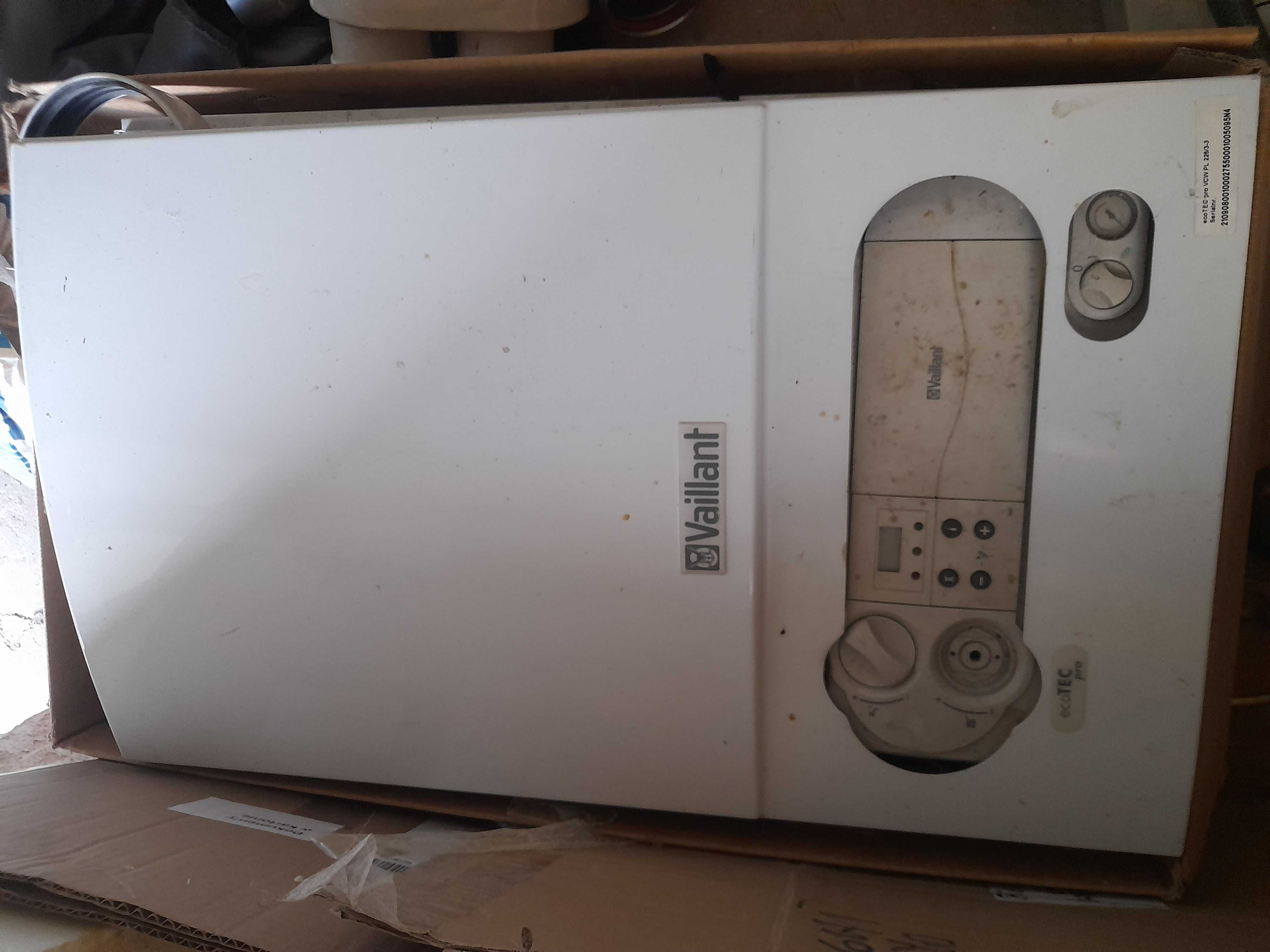 piec gazowy vailant ecotecpro uszkodzony