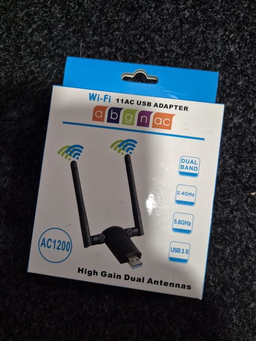 Adaptador USB Wi-Fi Dual Band AC1200