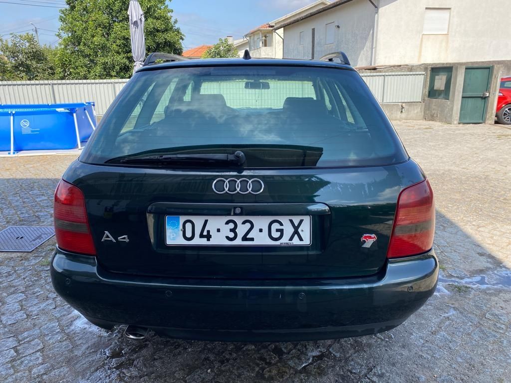 Audi A4 Avant 1.8 gasolina