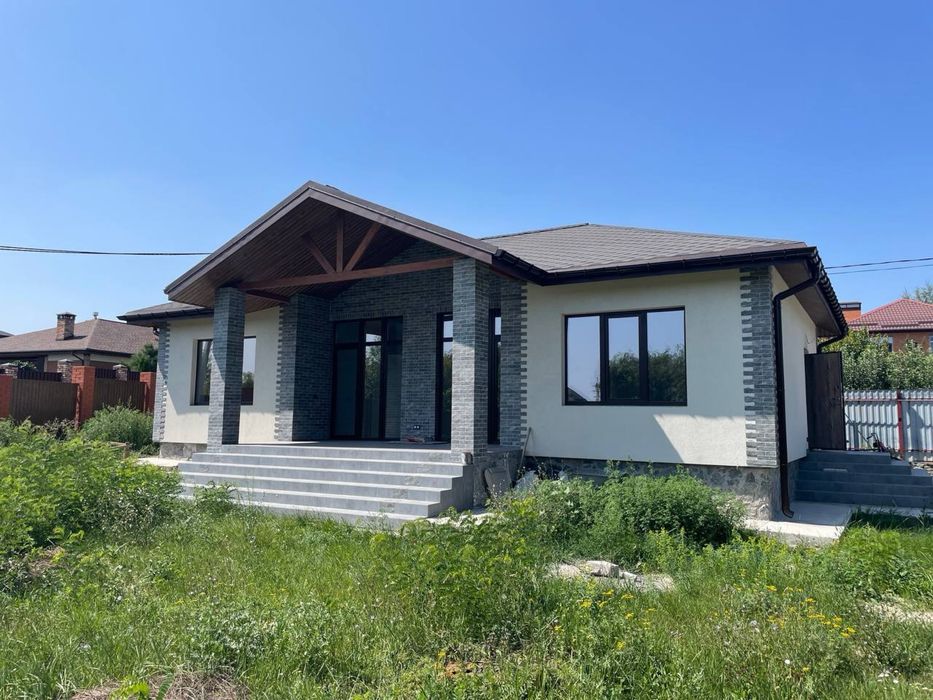 Продам дом в Новоалександровке