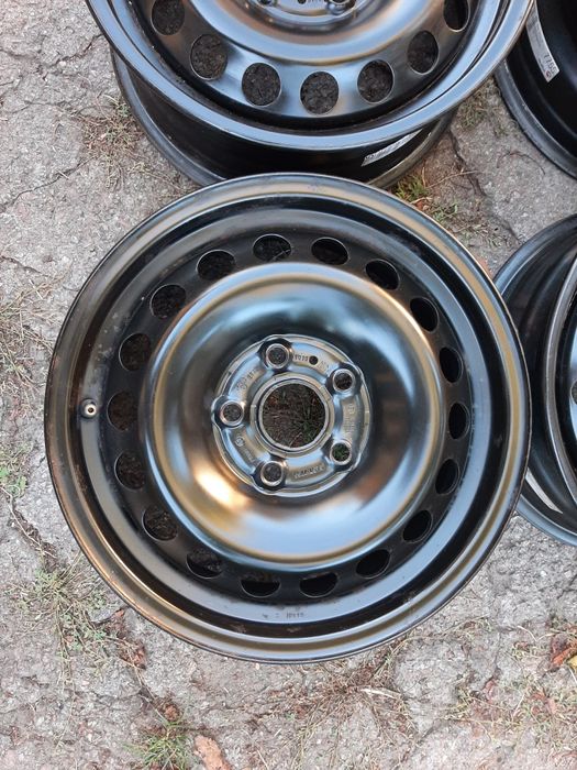 Диски 5-112 R15 Volkswagen Golf 7,Golf 8 Skoda Octavia A7