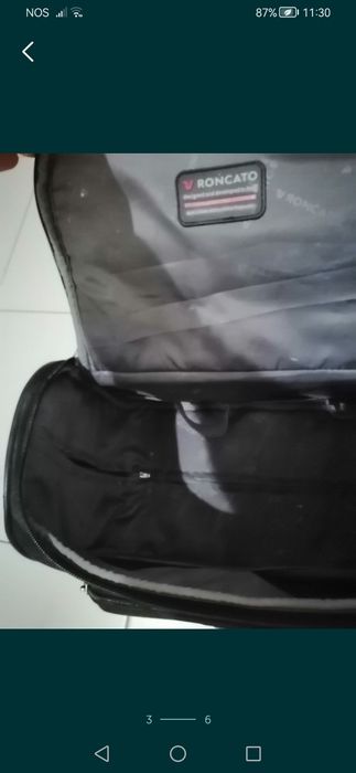 Estojo de higiene+2 malas de cabine 

Lev
