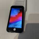 Telefon smarfton Apple Iphone 6 64 gb black gold dobry stan