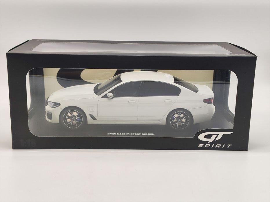 (глухі) BMW alpine 5 series GT spirit 1/18,1:18