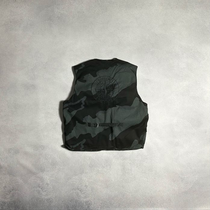 Жилетка Stone Island X Supreme