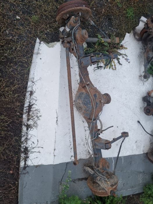 Most tylny główka pochwa Suzuki Grand Vitara I Rok 2003