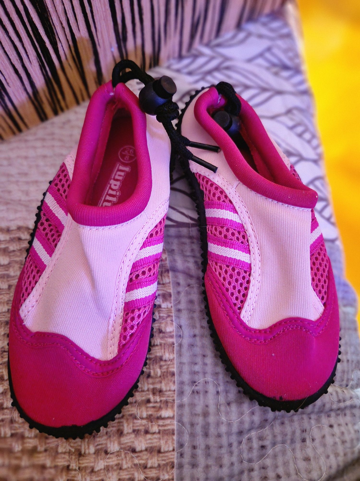 Nowe buty do wody dla dziecka rozm. 26
