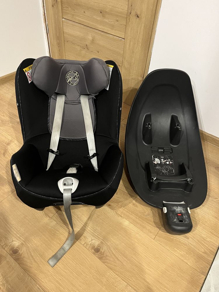 Fotelik Cybex Gold z bazą isofix