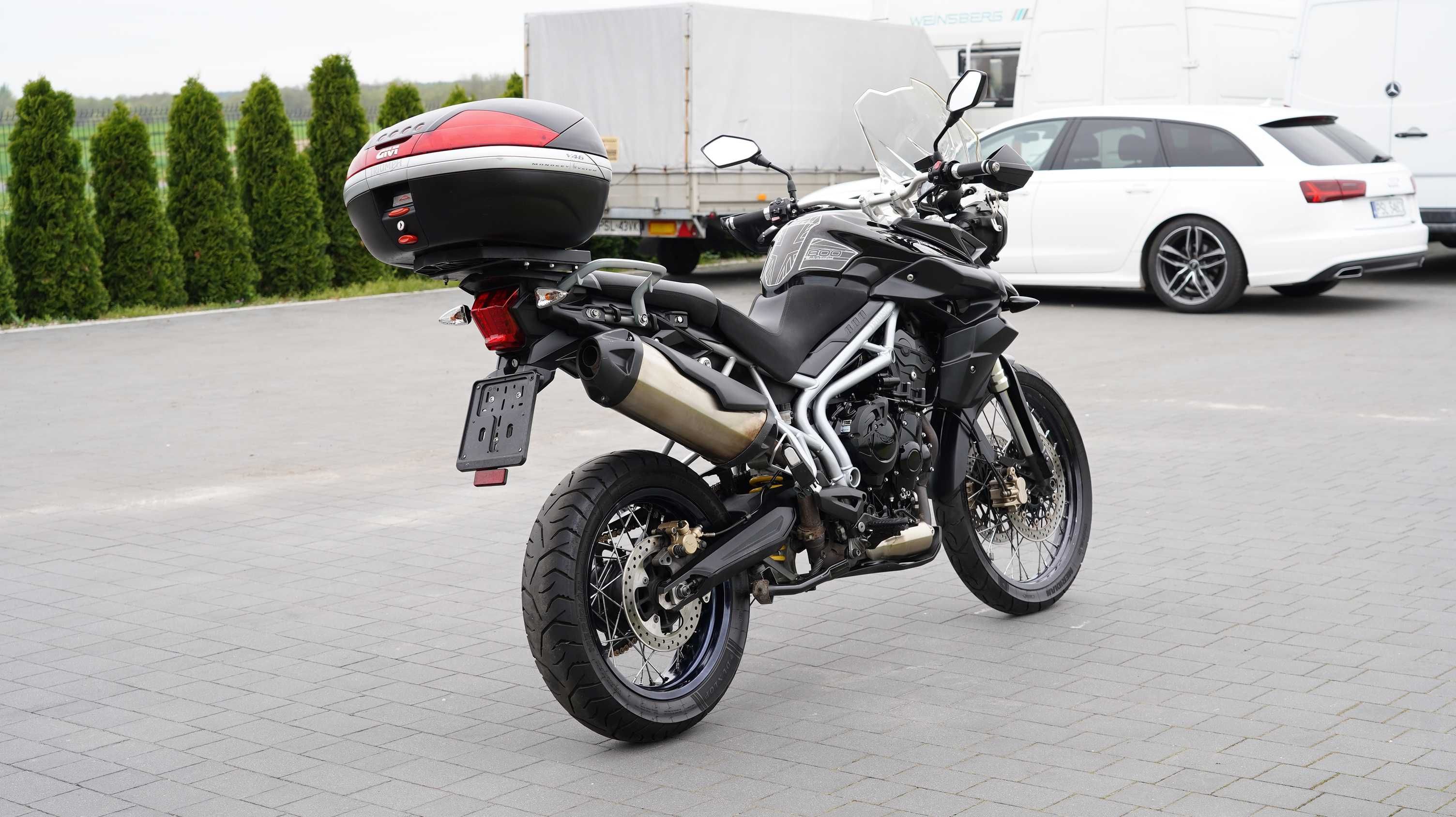 triumph TIGER 800  -- SuperStan  -- Oryginał  -- Gotowy do sezonu