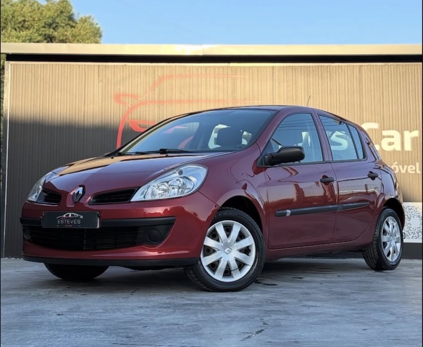 Renault Clio 1.2 16V Confort Authentique