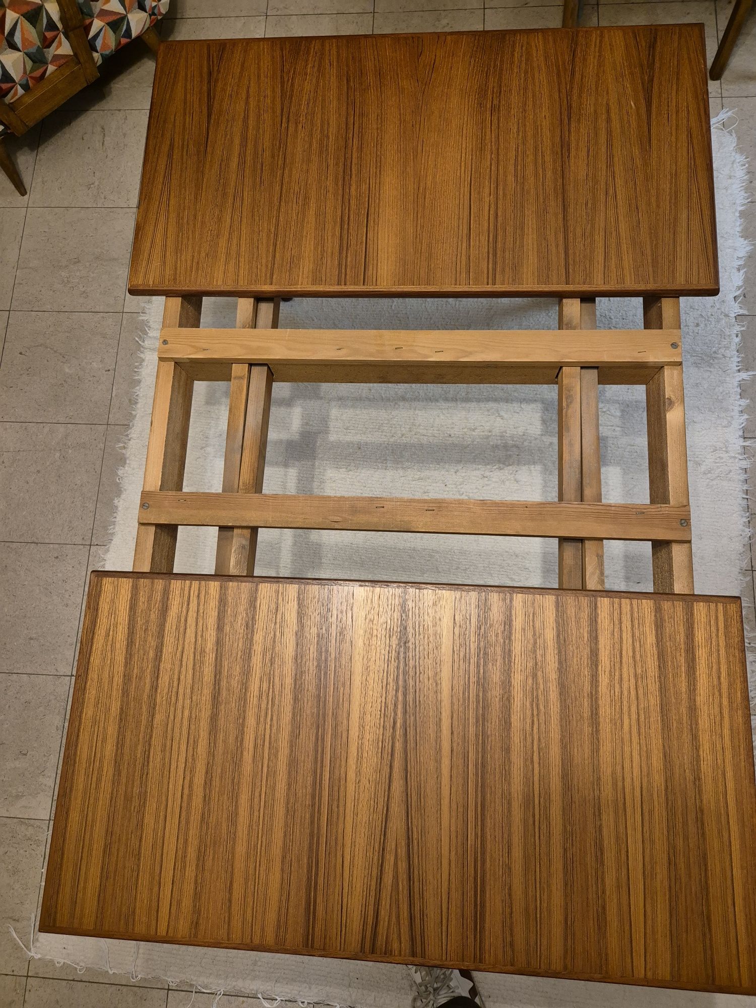 Mesa de jantar original - mid century - extensível escandinava