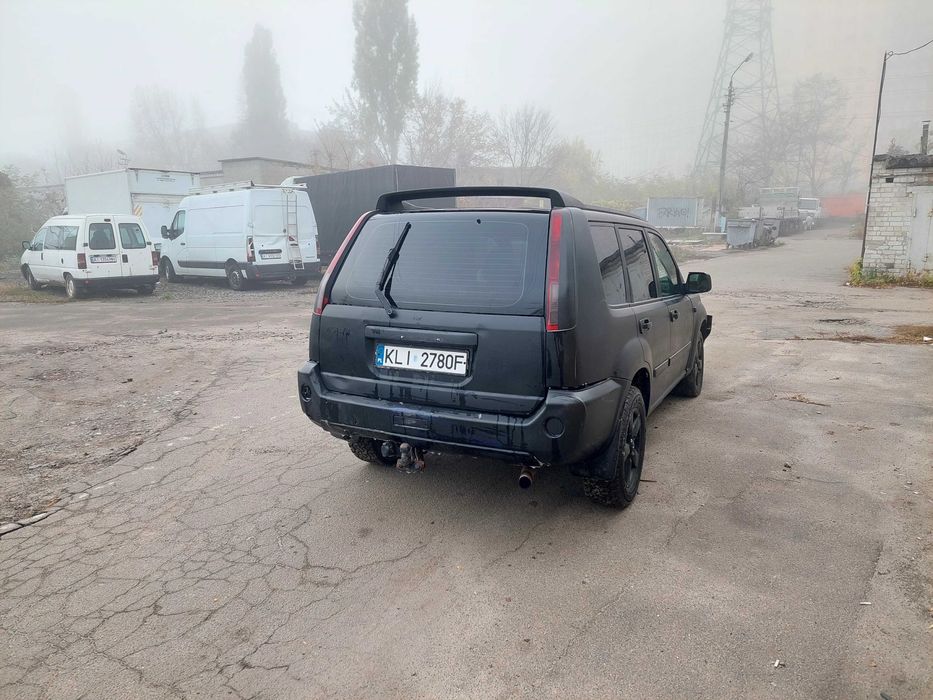 Nissan x trail повний привід