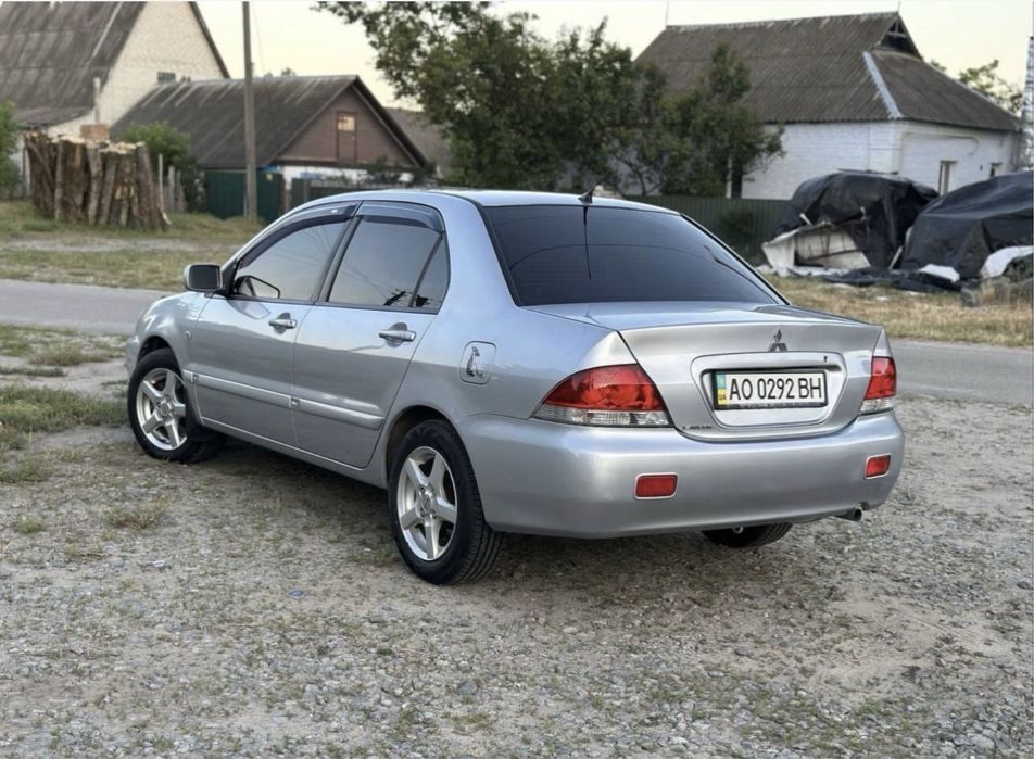 Mitsubishi Lancer 9 2007 року 1.6 бензин