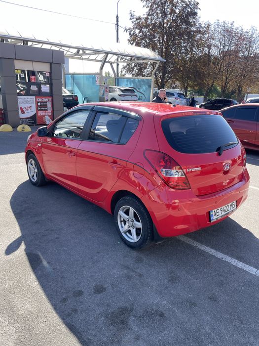продам Хюндай і20 автомат
