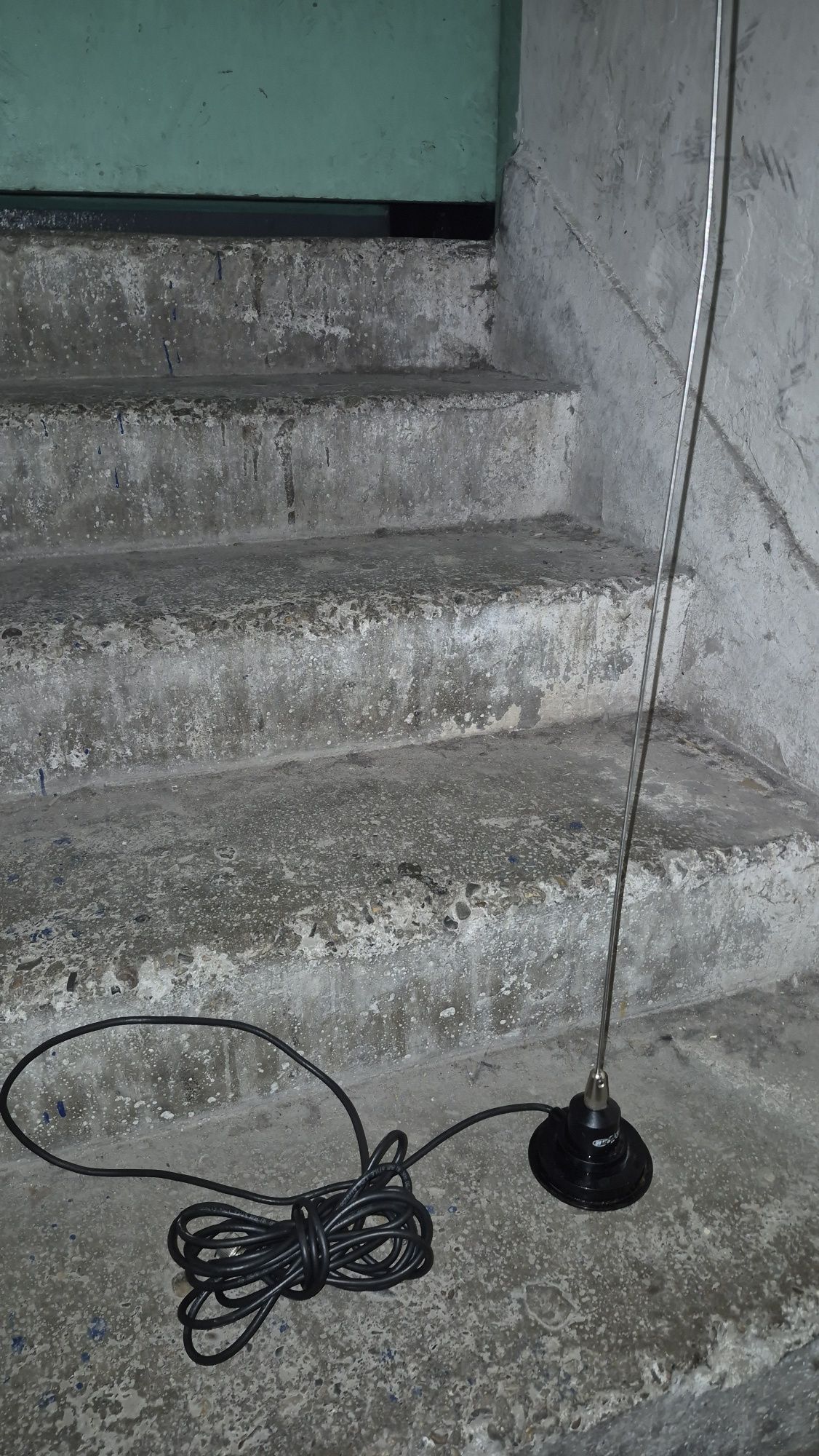 Antena do cb radia z przewodem