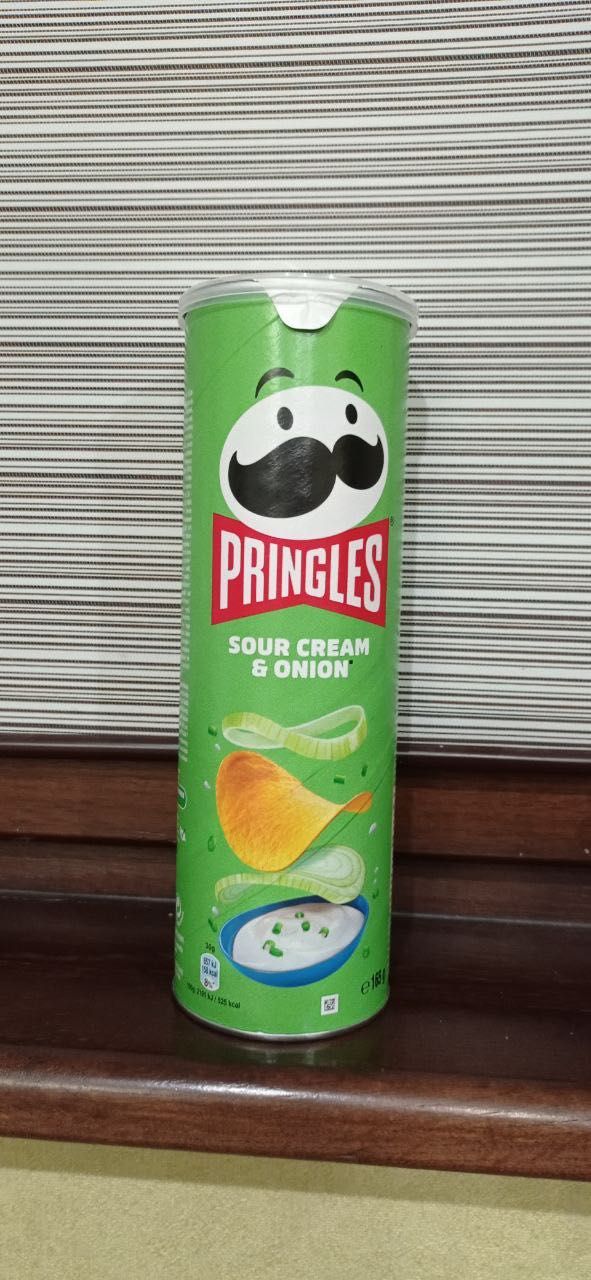 Банка від чіпс, банка, упаковка от чипс pringles.