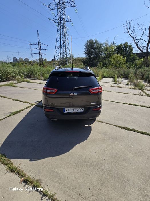 Продам Jeep Cherokee 2016 г.