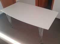 Mesa para a sala