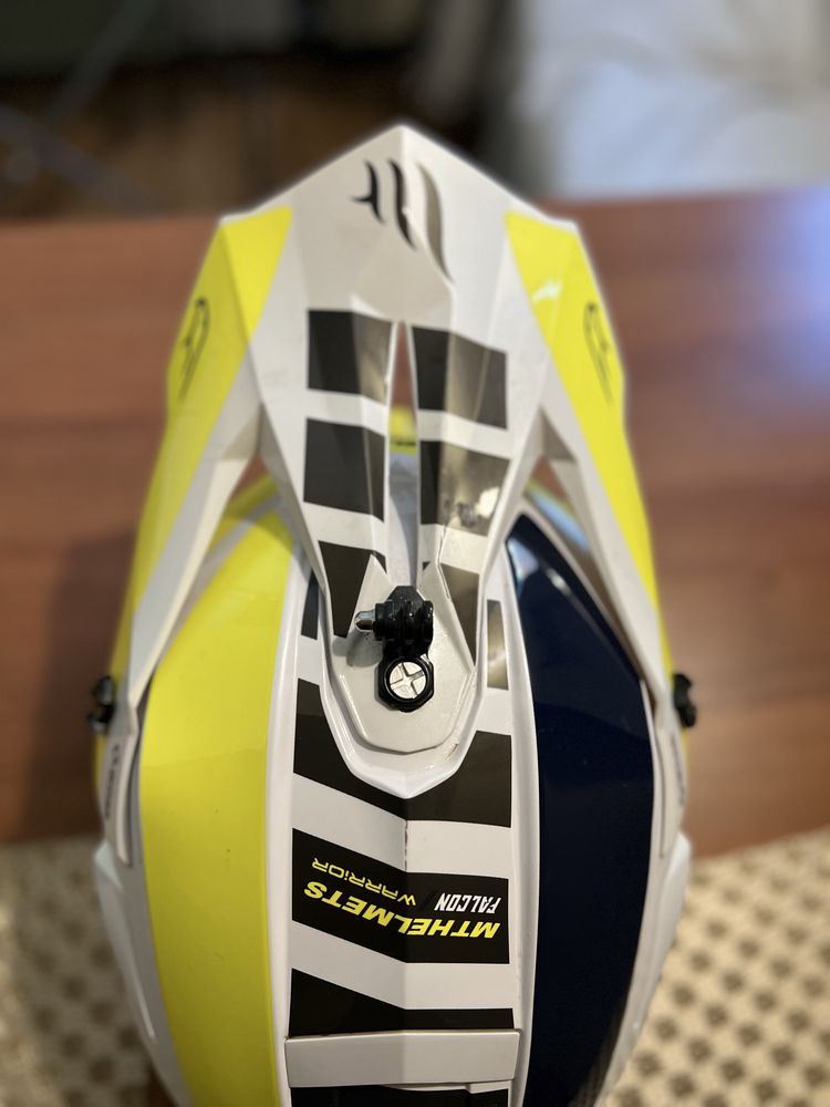 Продам шлем MT Falcon Warrior