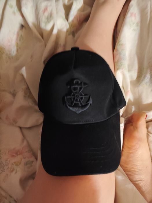 Она крутая темно черная Кепка якорь мужская бейсболка