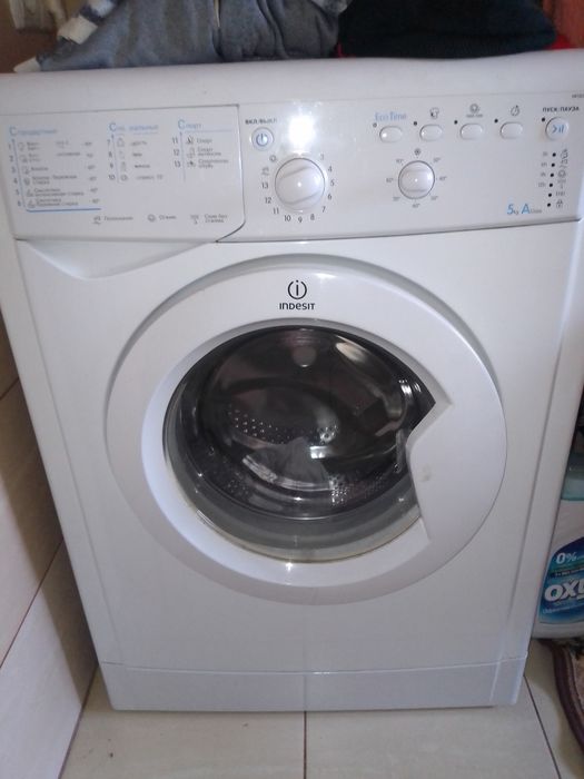 Пральна машина Індезіт