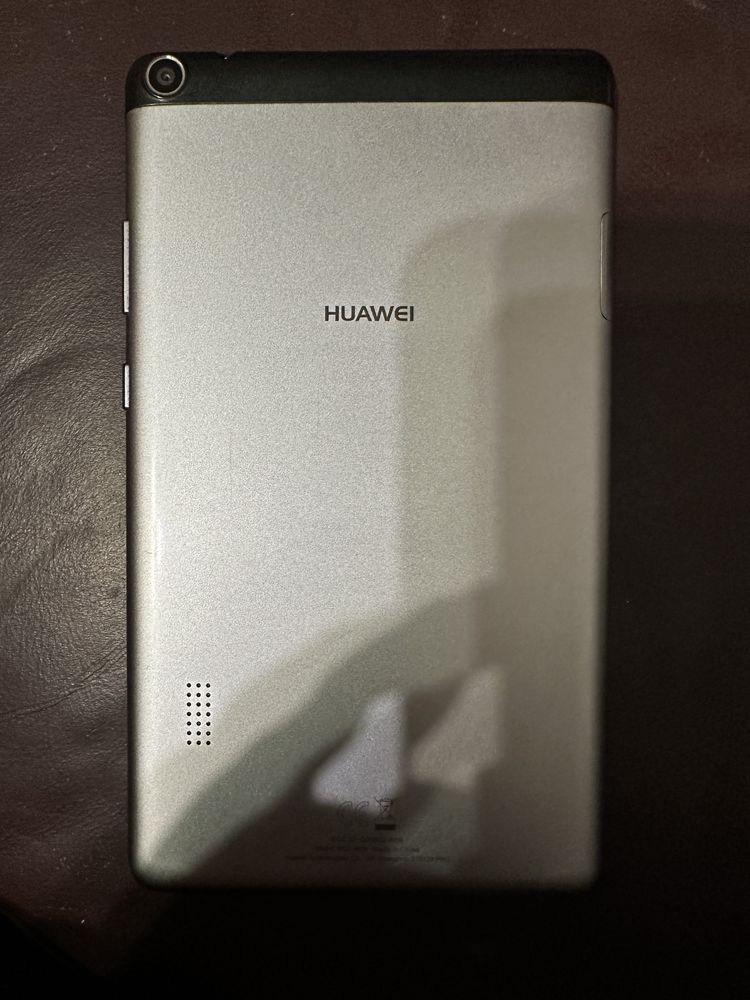Tablet Huawei BG2-W09 stan bardzo dobry.
