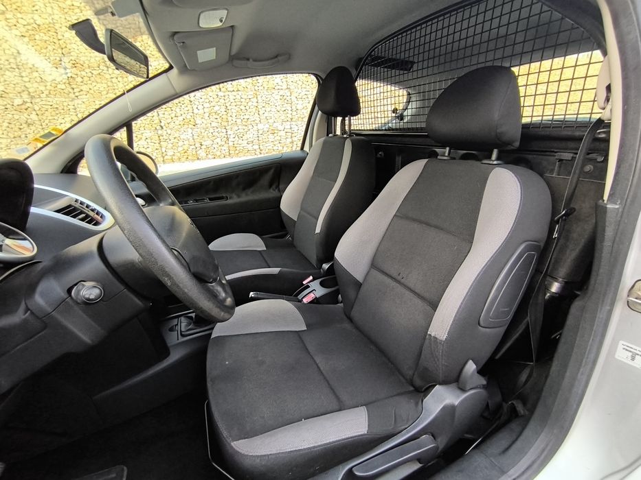 Peugeot 207 1.4 HDI Comercial