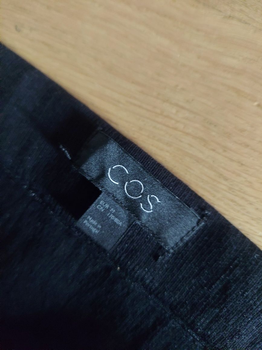 COS nietuzinkowa, nowa spódnica oversize black z wiązaniem r M/L