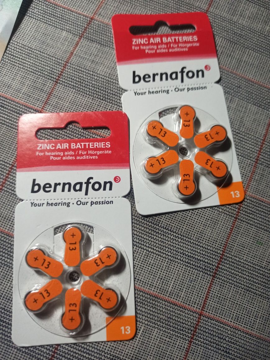Батарейки для слухового аппарата " Bernafon", "Duracell"