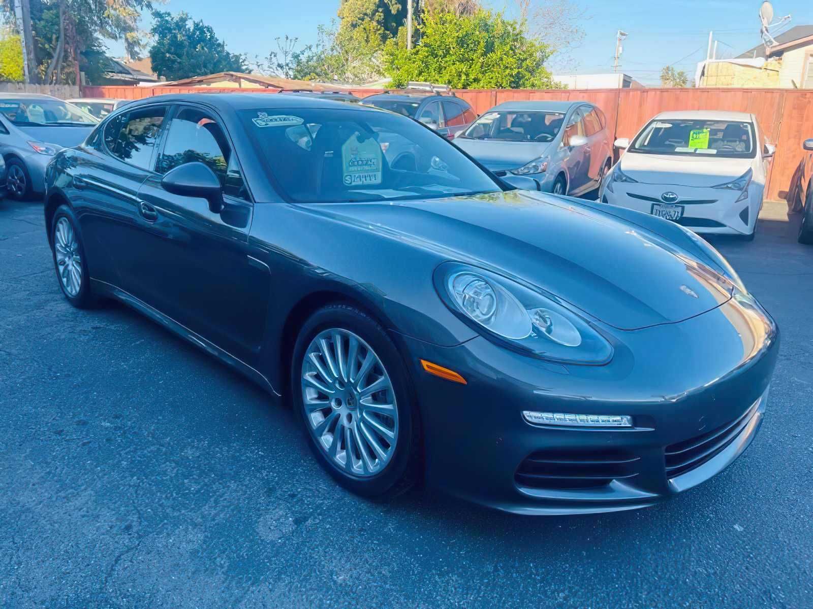 2014 Porsche Panamera