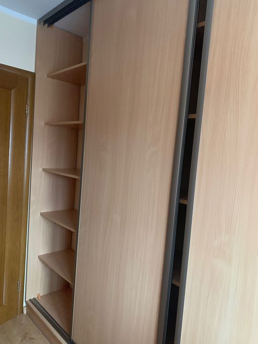 Szafa wnękowa zabudowana