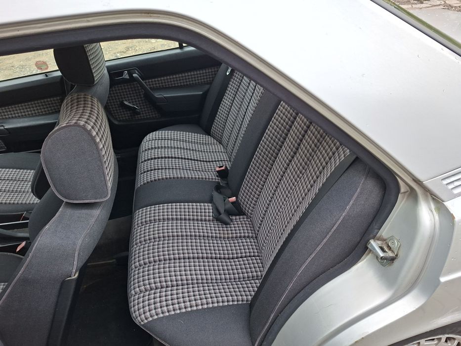 Mercedes -benz  w201  190  z Niemiec  abs