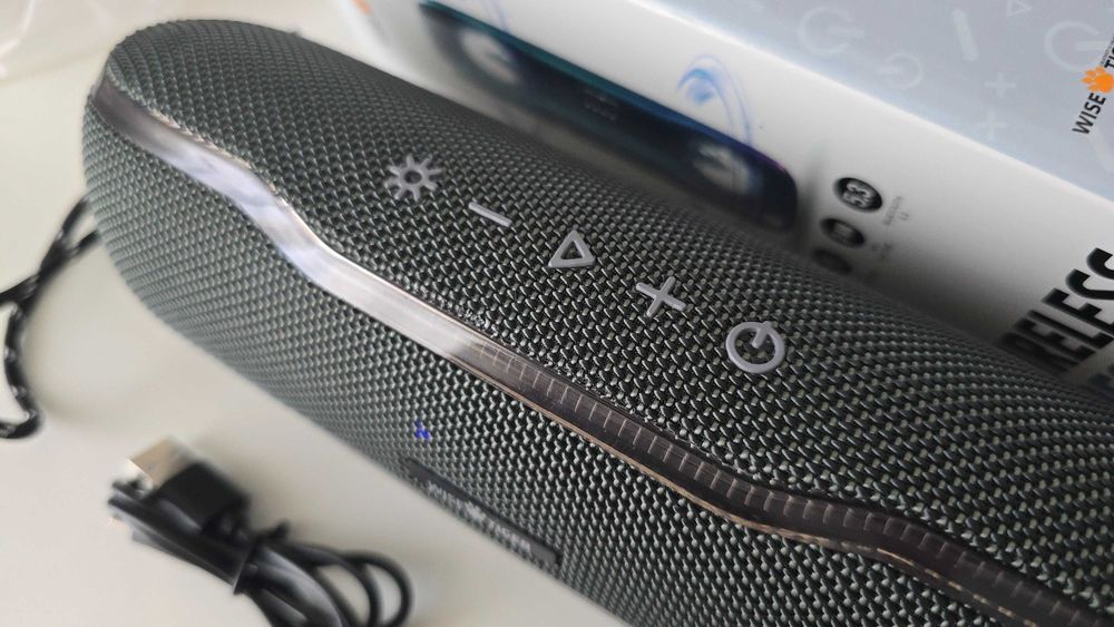 Колонка bluetooth wisetiger f10c ipx7 Dark Green