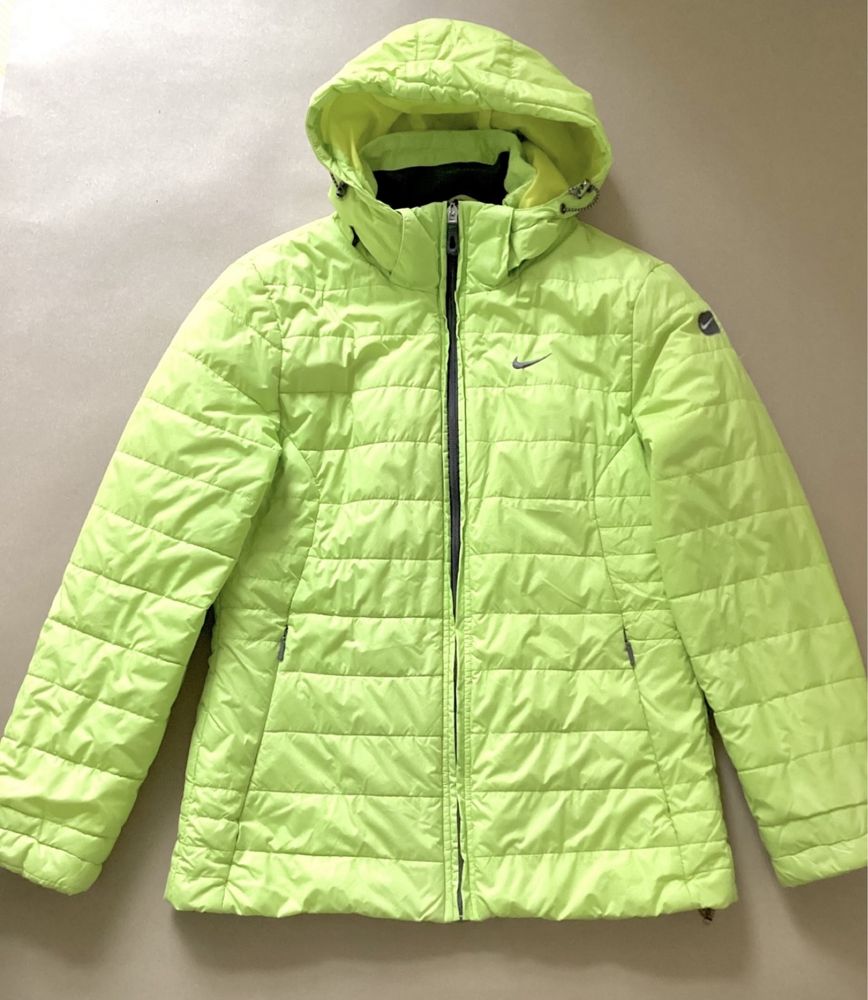 Nike kurtka pikowana z kapturem rozmiar M/L 38-40