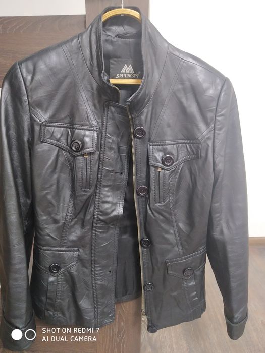 Продам кожаный пиджак (натуральная кожа)